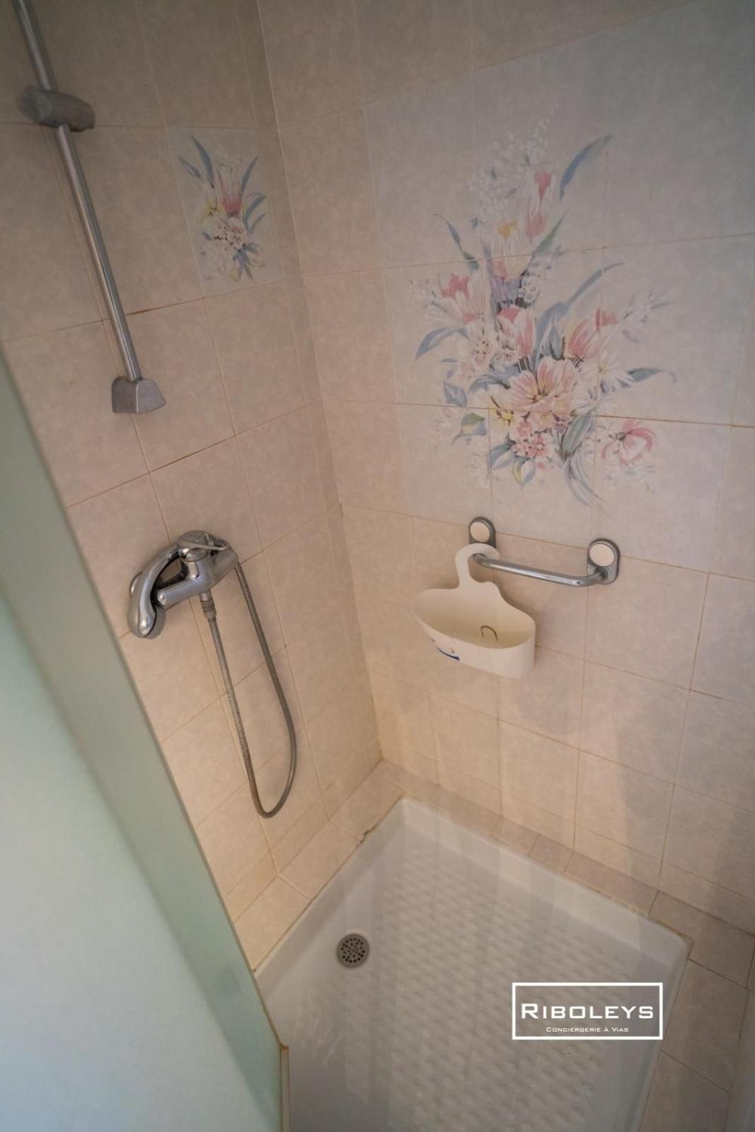 Holiday home Maison Climatisee Avec Grand Jardin Ombrage *